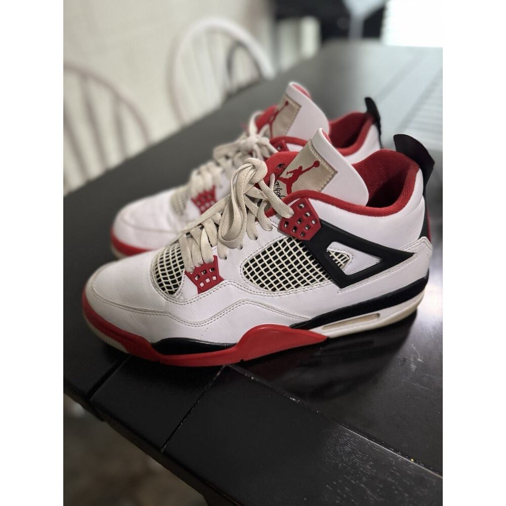 Size 11 - Jordan 4 Retro OG Mid Fire Red NBS247 - Picture 3 of 5